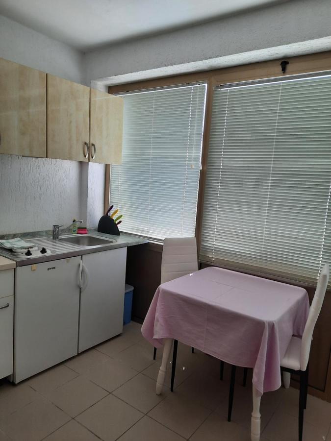 Apartments And Rooms Vinko Barbat na Rabu Ngoại thất bức ảnh